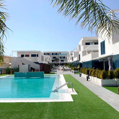 Palmview Poolside Heaven In Turquesa Del Mar Apartment Orihuela Exterior photo